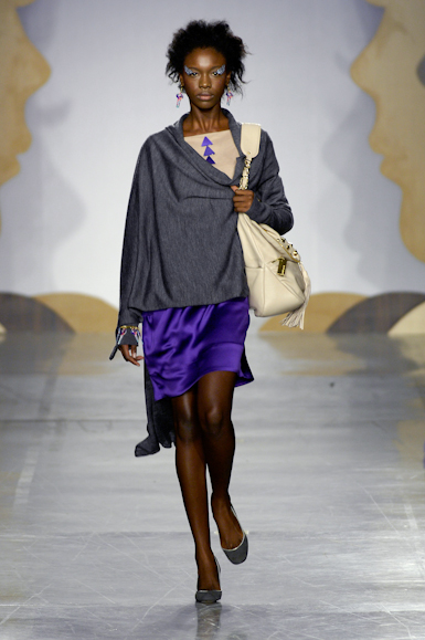 desfiles-fabiabercsek-saopauloinverno2007rtw-115