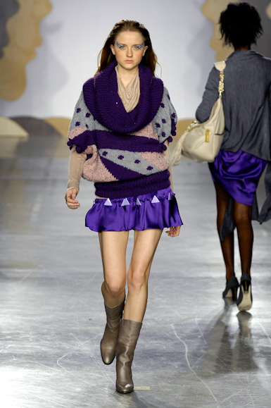 desfiles-fabiabercsek-saopauloinverno2007rtw-116