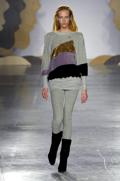 desfiles-fabiabercsek-saopauloinverno2007rtw-123