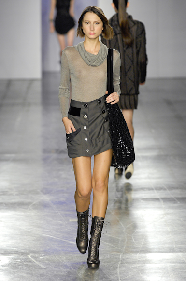 desfiles-giselenasser-saopauloinverno2007rtw-104