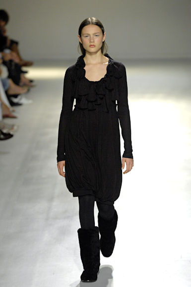 desfiles-gloriacoelho-saopauloinverno2007rtw-107