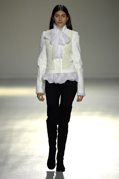 desfiles-gloriacoelho-saopauloinverno2007rtw-110