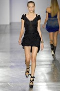 desfiles-giselenasser-saopauloinverno2007rtw-108