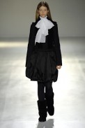 desfiles-gloriacoelho-saopauloinverno2007rtw-111