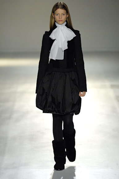 desfiles-gloriacoelho-saopauloinverno2007rtw-111