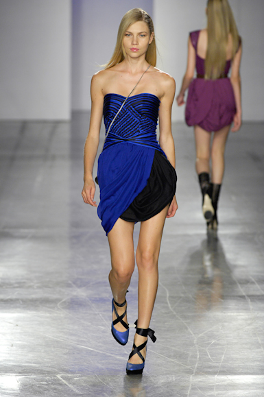 desfiles-giselenasser-saopauloinverno2007rtw-111