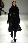 desfiles-gloriacoelho-saopauloinverno2007rtw-126