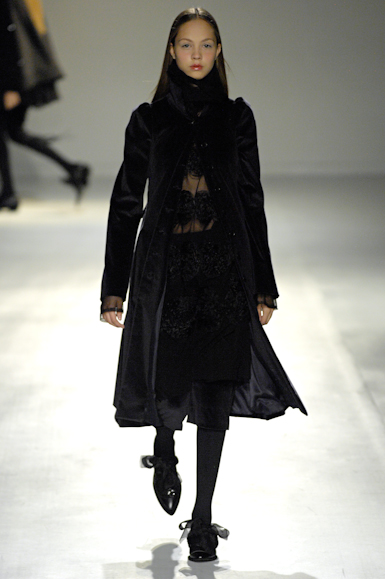 desfiles-gloriacoelho-saopauloinverno2007rtw-126
