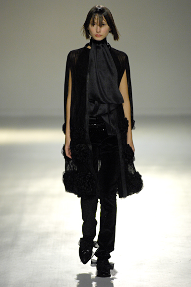 desfiles-gloriacoelho-saopauloinverno2007rtw-127