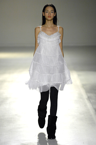 desfiles-gloriacoelho-saopauloinverno2007rtw-135