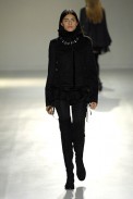desfiles-gloriacoelho-saopauloinverno2007rtw-137