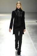 desfiles-gloriacoelho-saopauloinverno2007rtw-143