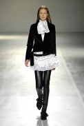 desfiles-gloriacoelho-saopauloinverno2007rtw-150