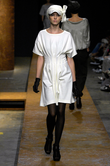 desfiles-huisclos-saopauloinverno2007rtw-107