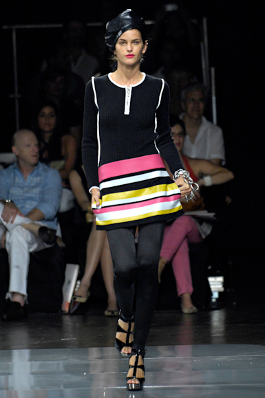 desfiles-iodice-saopauloinverno2007rtw-100