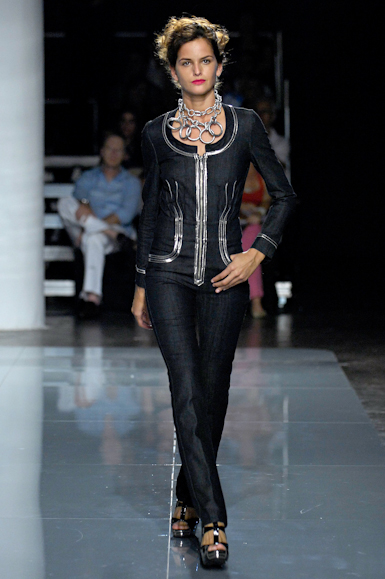 desfiles-iodice-saopauloinverno2007rtw-123