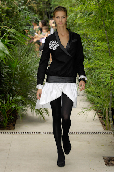 desfiles-isabelacapeto-saopauloinverno2007rtw-112