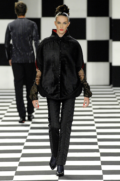 desfiles-linovillaventura-saopauloinverno2007rtw-104