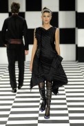 desfiles-linovillaventura-saopauloinverno2007rtw-110