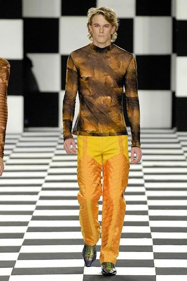 desfiles-linovillaventura-saopauloinverno2007rtw-112