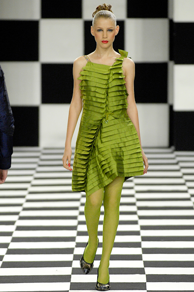 desfiles-linovillaventura-saopauloinverno2007rtw-115