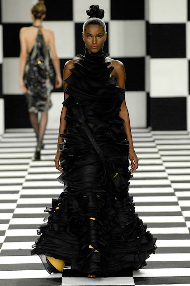 desfiles-linovillaventura-saopauloinverno2007rtw-132