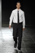 desfiles-lorenzomerlino-saopauloinverno2007rtw-103