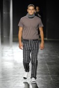 desfiles-lorenzomerlino-saopauloinverno2007rtw-105