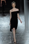 desfiles-lorenzomerlino-saopauloinverno2007rtw-131