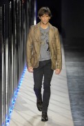 desfiles-marioqueiroz-saopauloinverno2007rtw-117