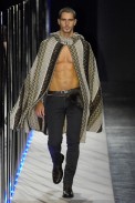 desfiles-marioqueiroz-saopauloinverno2007rtw-123