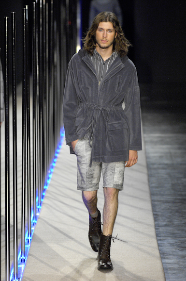 desfiles-marioqueiroz-saopauloinverno2007rtw-131