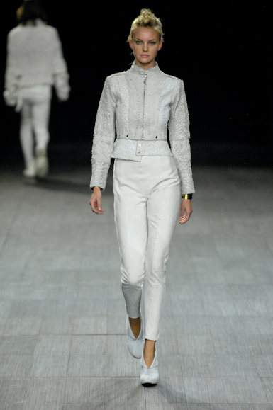 desfiles-osklen-saopauloinverno2007rtw-101