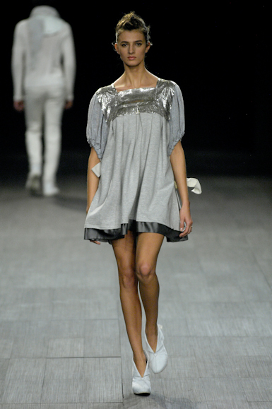desfiles-osklen-saopauloinverno2007rtw-103