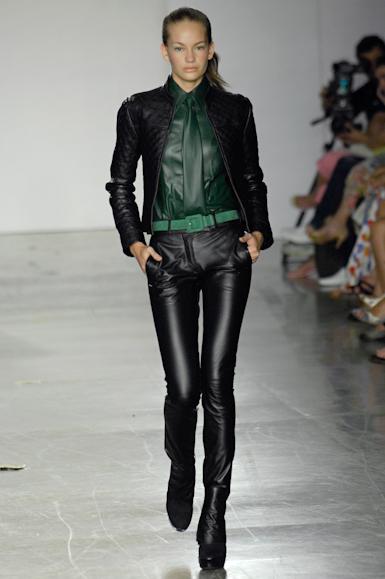 desfiles-patriciavieira-saopauloinverno2007rtw-103