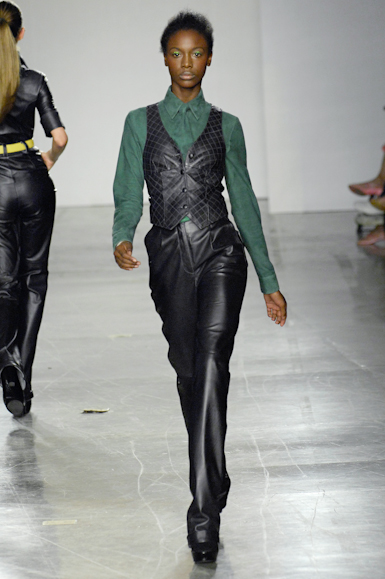 desfiles-patriciavieira-saopauloinverno2007rtw-111