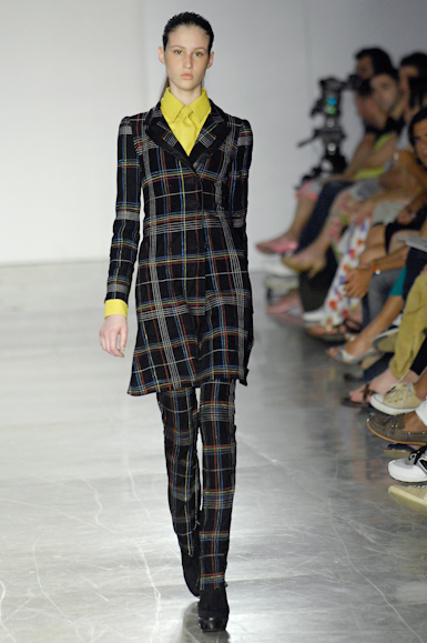 desfiles-patriciavieira-saopauloinverno2007rtw-114