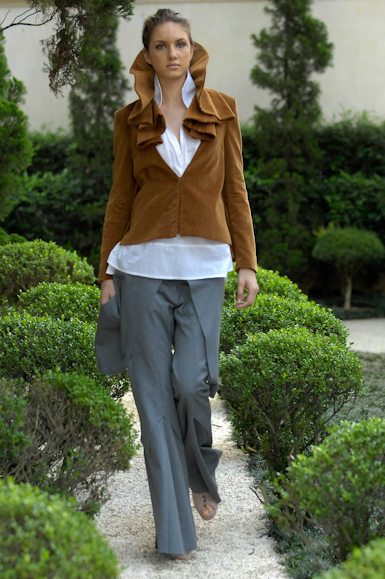 desfiles-raiadegoeye-saopauloinverno2007rtw-117