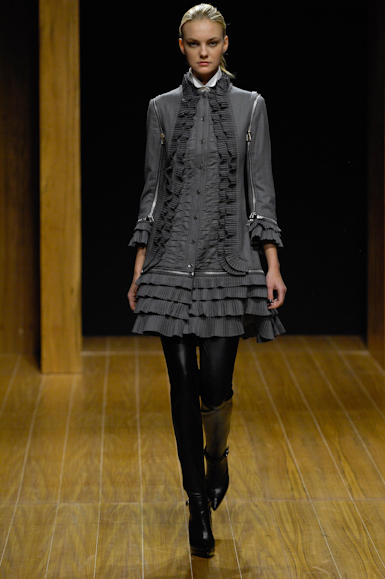 desfiles-reinaldolourenco-saopauloinverno2007rtw-100