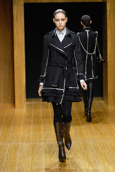 desfiles-reinaldolourenco-saopauloinverno2007rtw-107