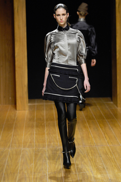 desfiles-reinaldolourenco-saopauloinverno2007rtw-116