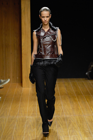 desfiles-reinaldolourenco-saopauloinverno2007rtw-119