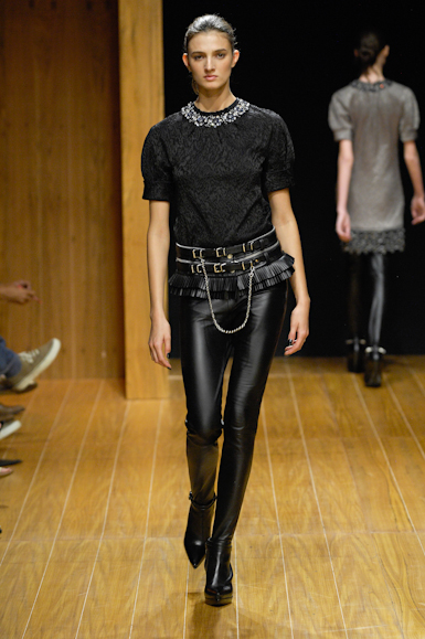 desfiles-reinaldolourenco-saopauloinverno2007rtw-136