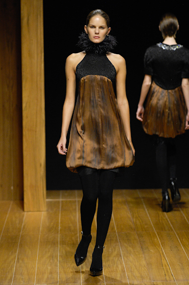 desfiles-reinaldolourenco-saopauloinverno2007rtw-138
