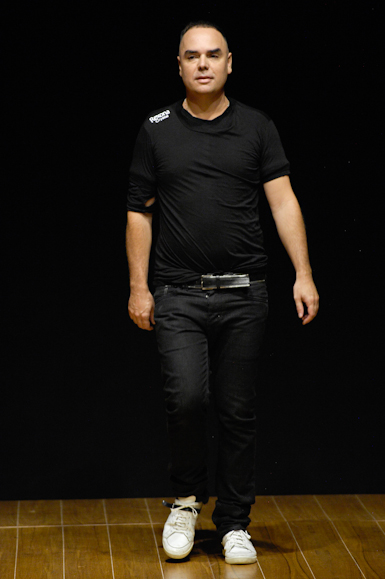desfiles-reinaldolourenco-saopauloinverno2007rtw-149