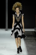 desfiles-samuelcirnansck-saopauloinverno2007rtw-103