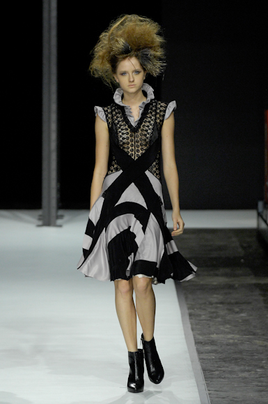 desfiles-samuelcirnansck-saopauloinverno2007rtw-103