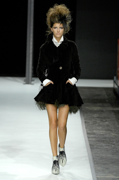 desfiles-samuelcirnansck-saopauloinverno2007rtw-108