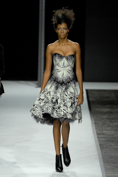 desfiles-samuelcirnansck-saopauloinverno2007rtw-109
