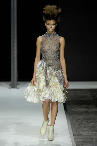 desfiles-samuelcirnansck-saopauloinverno2007rtw-110